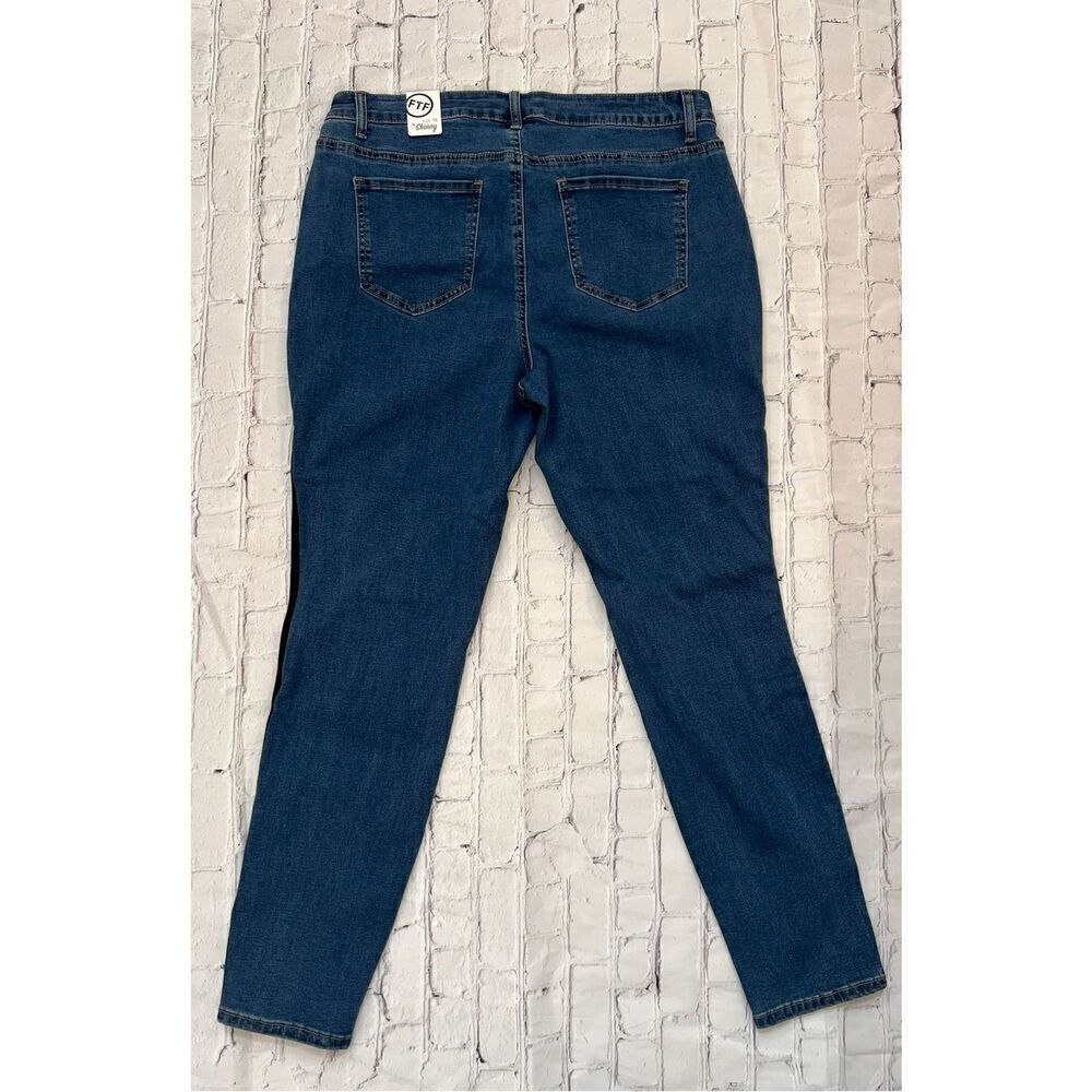 FTF Fashion To Figure Women's 16 Glitter Stripe Skinny Jeans Dark Wash New